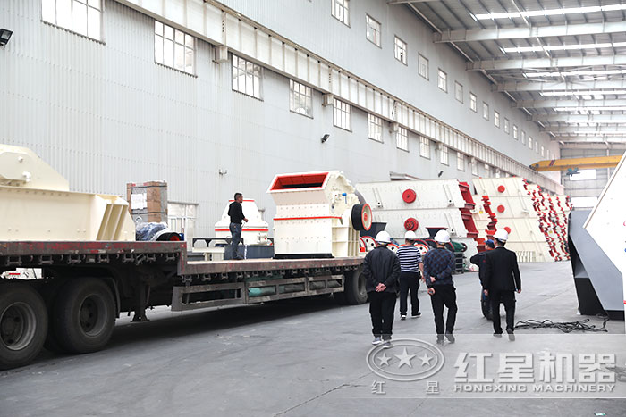 紅星機(jī)器細(xì)碎制砂機(jī)