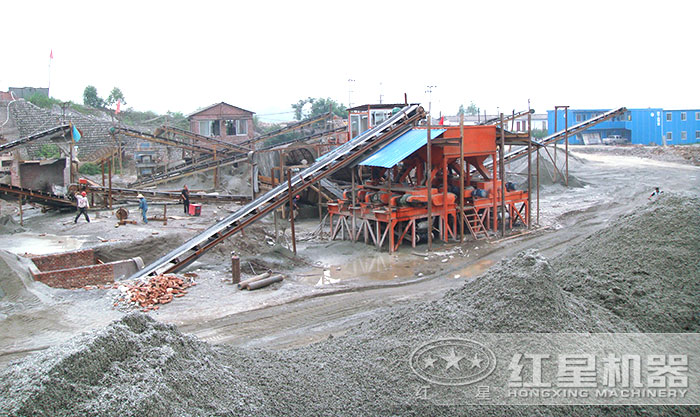 對輥碎沙機現場 對輥碎沙機現場