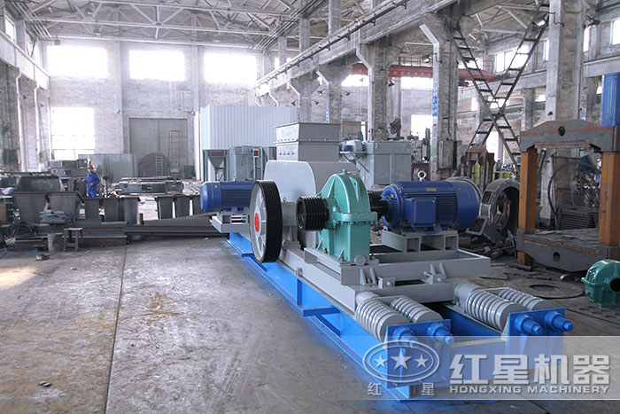 對輥碎沙機紅星機器車間 對輥碎沙機紅星機器車間