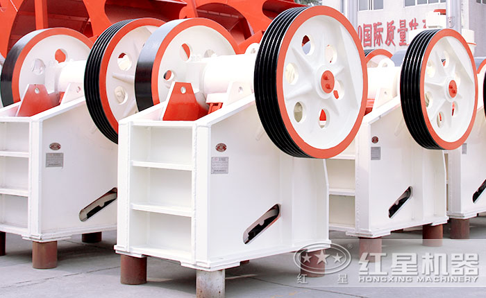 PE200-300顎式破碎機(jī)車間圖