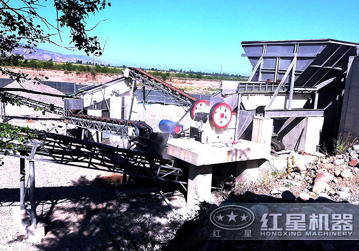 69破碎機(jī)施工現(xiàn)場(chǎng) 69破碎機(jī)施工現(xiàn)場(chǎng)