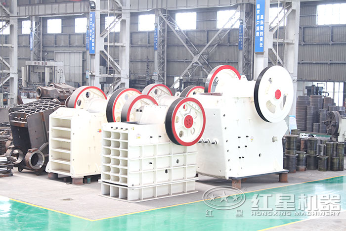 鄂式破碎機 鄂式破碎機