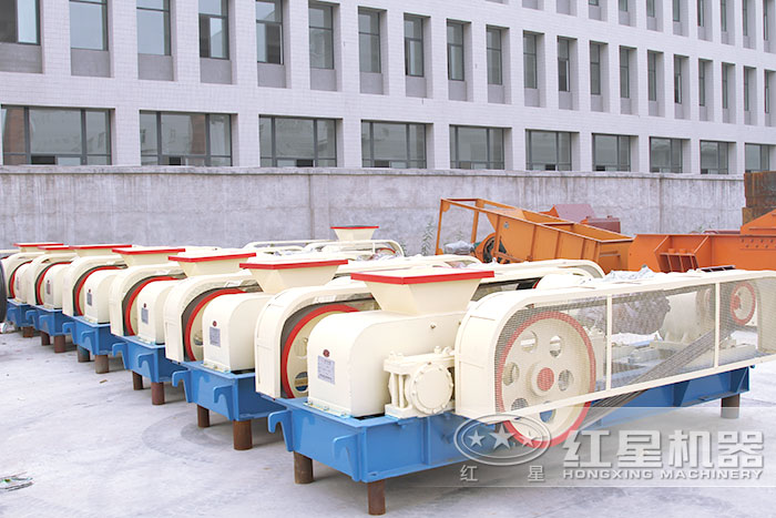 輥式破碎機(jī)車間 輥式破碎機(jī)車間