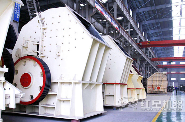 重錘式破碎機一臺機器頂兩臺用 重錘式破碎機一臺機器頂兩臺用