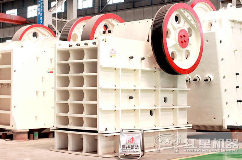 大型德版顎式破碎機