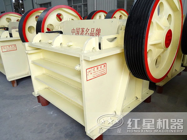 青石碎石機多少錢一臺？