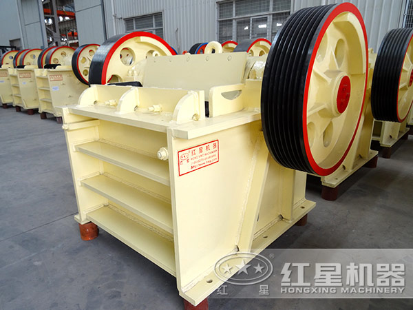 顎式破碎機(jī)