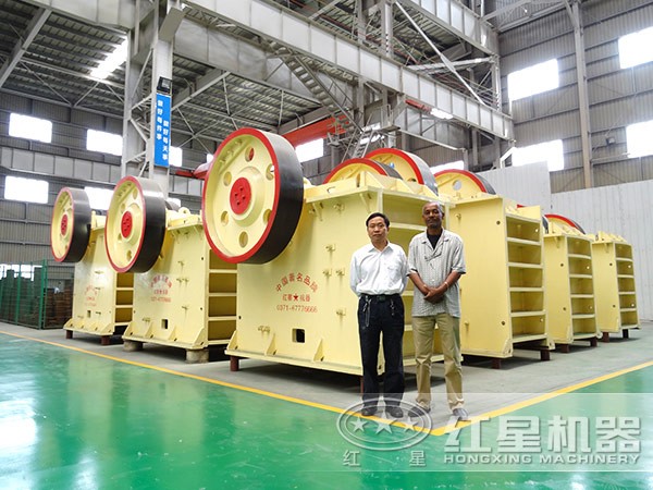 白云石破碎設(shè)備用什么好？