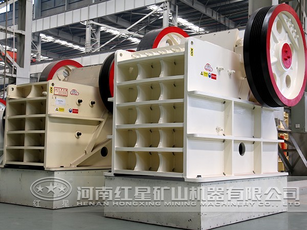 復擺式顎式破碎機