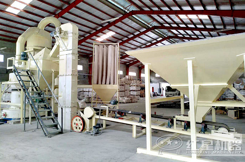 雷蒙磨粉機(jī)生產(chǎn)線現(xiàn)場(chǎng)